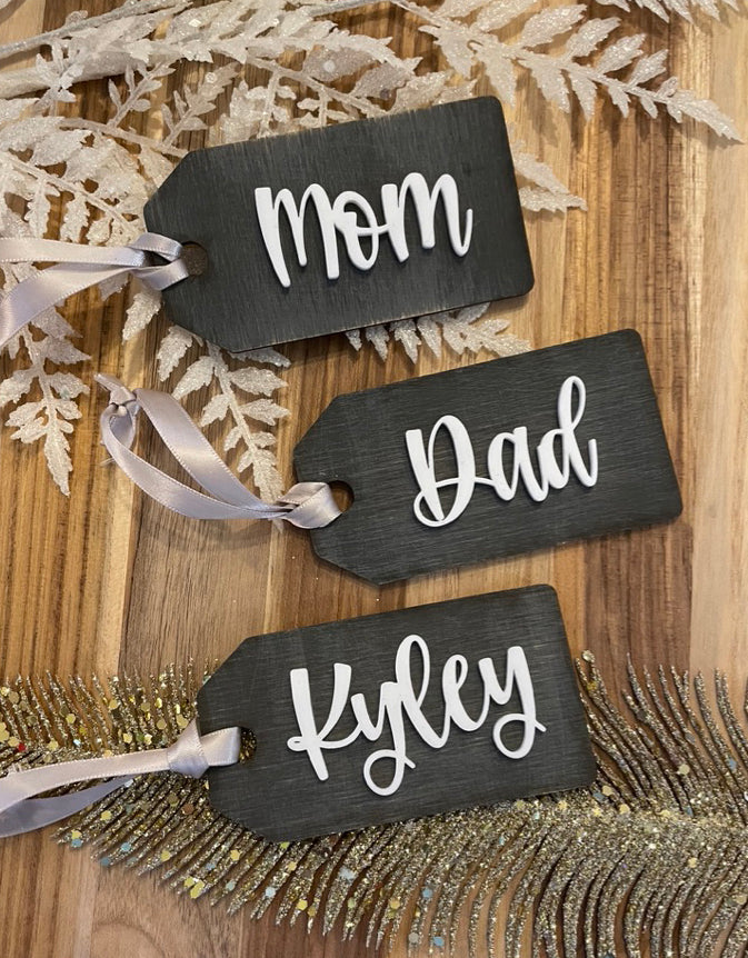 Holiday Name Tags
