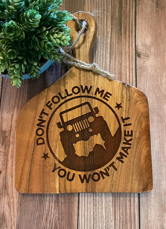 DIY Pour Some Gravy on Me Cutting Board Sign ⋆ Dollar Crafter