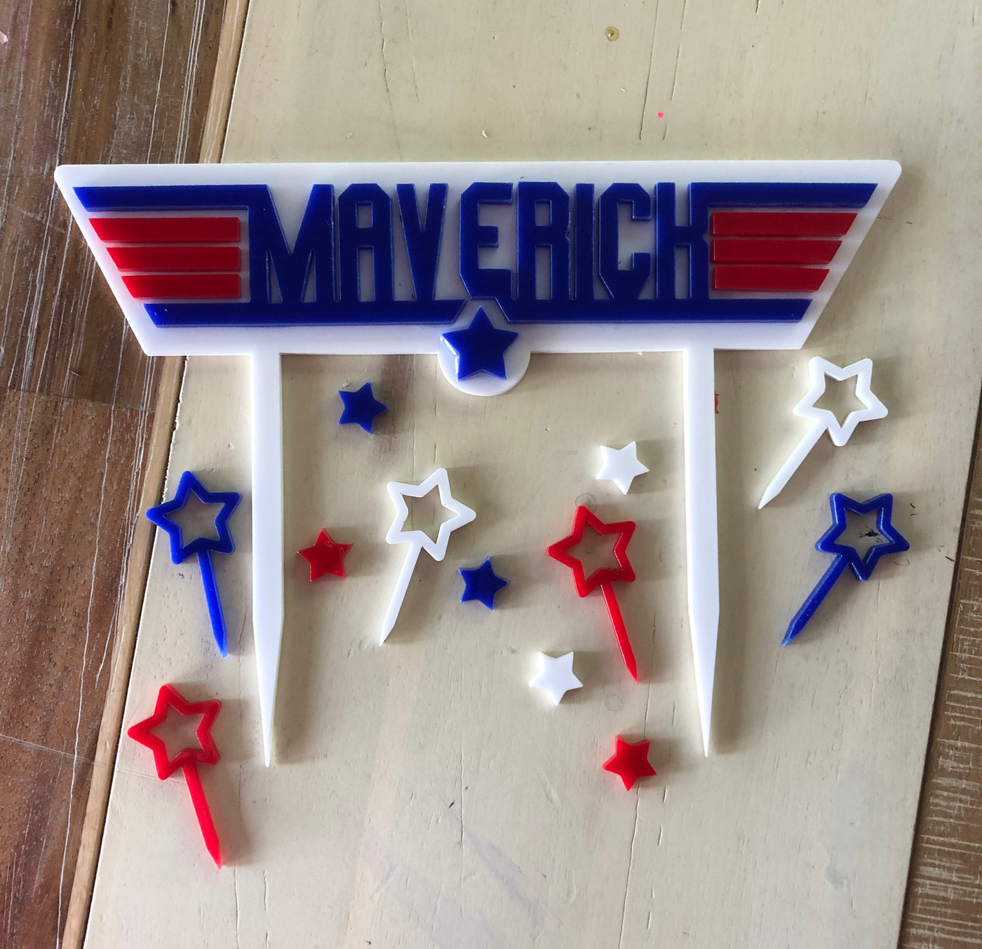 Maverick Cake Topper